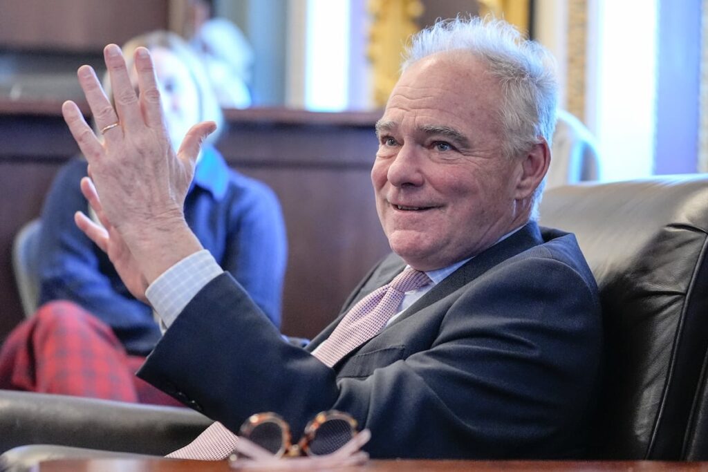 Senate advances resolution to limit Trump’s war powers after Venezuela Senate advances resolution to limit Trump’s war powers after Venezuela