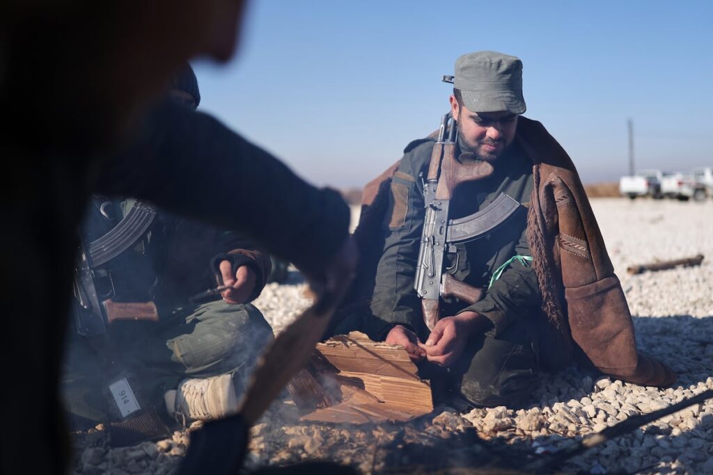 US military transfers 150 Islamic State detainees from Syria to Iraq US military transfers 150 Islamic State detainees from Syria to Iraq