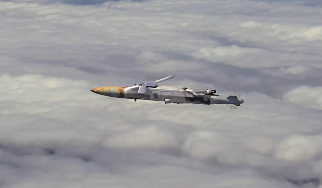 US Navy successfully tests new long-range, winged JDAM out to 200 miles