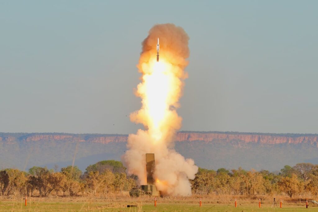 US Army fires Tomahawk missile from new Typhon launcher during Philippines drill