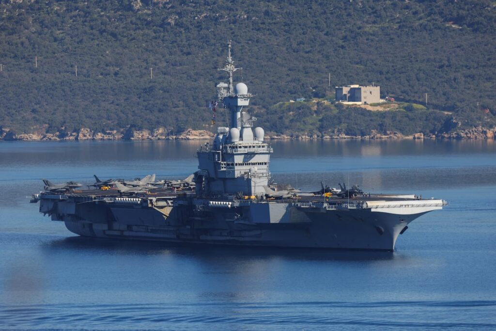 France moves aircraft carrier to Red Sea with eye on Hormuz mission France moves aircraft carrier to Red Sea with eye on Hormuz mission
