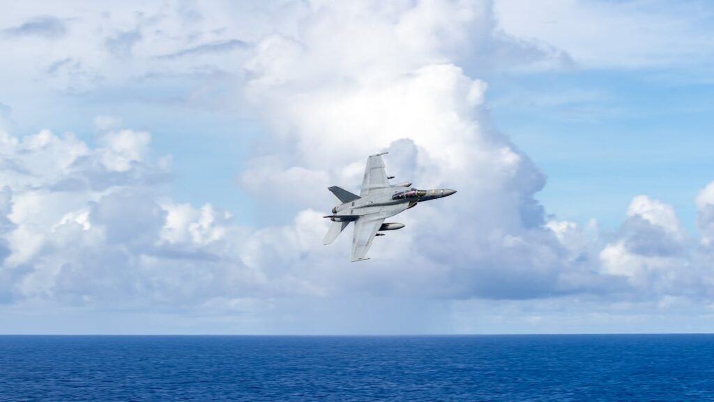 F/A-18 Super Hornet pilots practice touch-and-go landings — on Iwo Jima F/A-18 Super Hornet pilots practice touch-and-go landings — on Iwo Jima