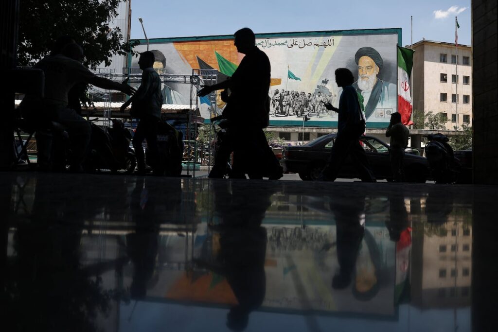 Iran, US agree to halt war and reopen Hormuz Iran, US agree to halt war and reopen Hormuz