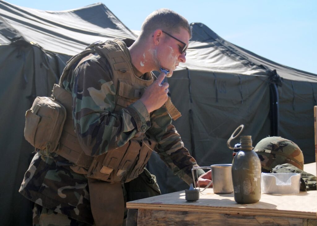 Navy orders commands to submit monthly facial hair waiver accountability reports Navy orders commands to submit monthly facial hair waiver accountability reports