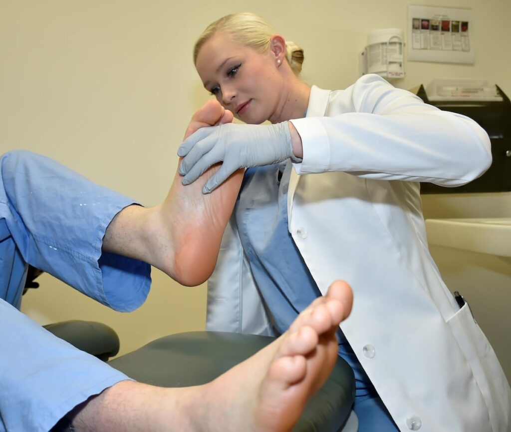 Urine test could predict stress fractures in boot camp Urine test could predict stress fractures in boot camp