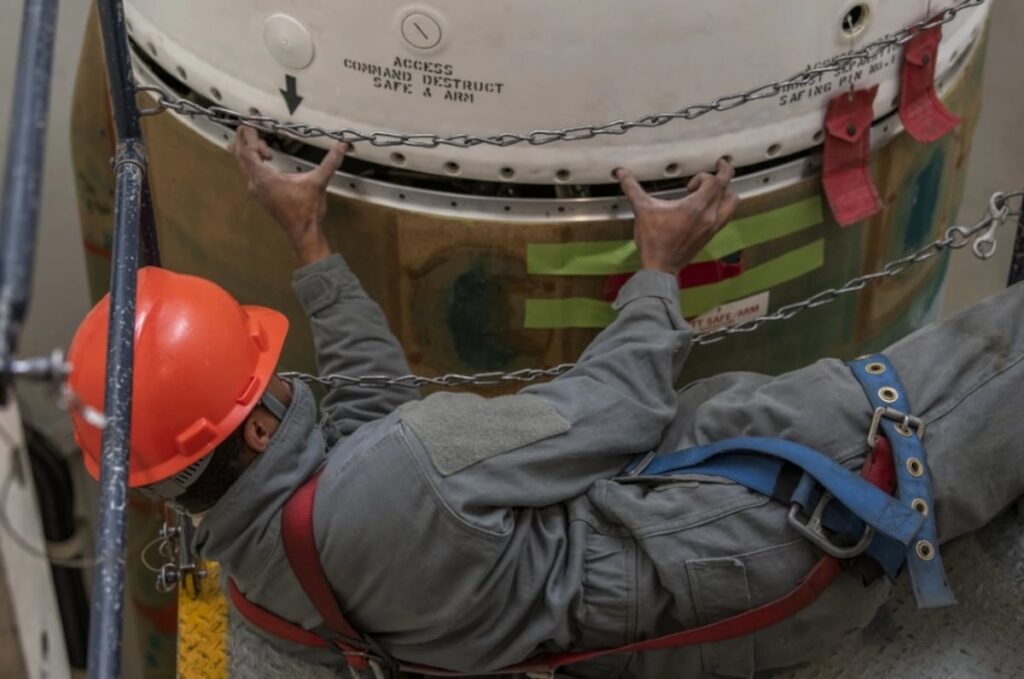 Contamination prompts Wyoming air base to halt Minuteman III communications testers Contamination prompts Wyoming air base to halt Minuteman III communications testers