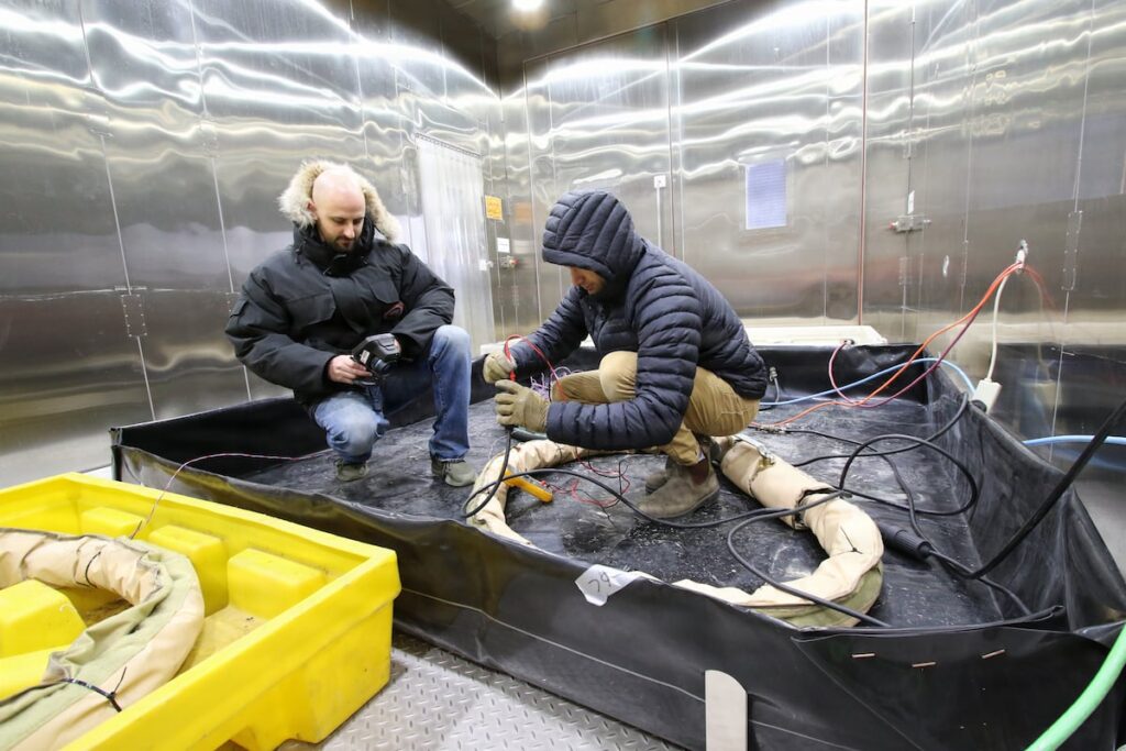 US Army, Navy research labs team up to combat Arctic cold US Army, Navy research labs team up to combat Arctic cold