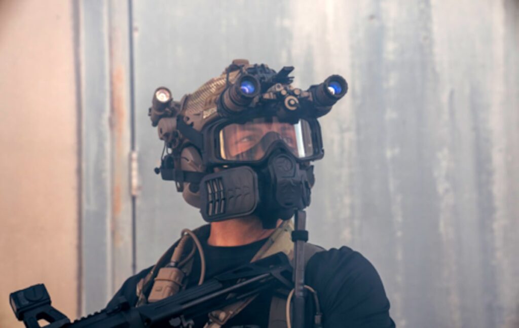 US Special Operations adopts new half-mask and goggles