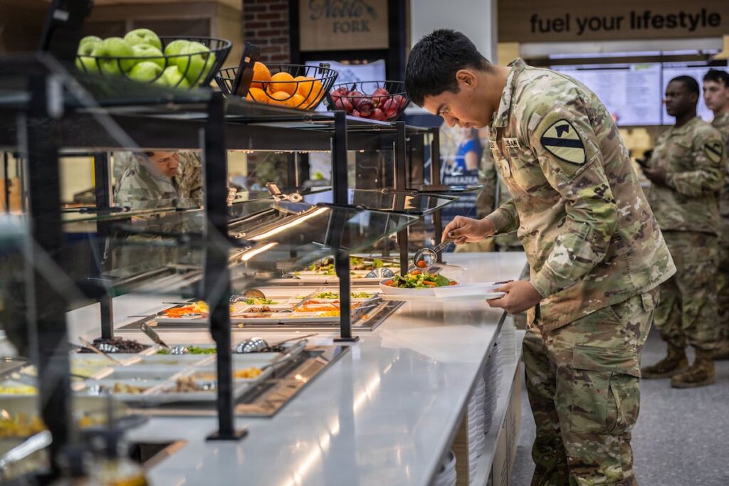 Expanded dining options popular among soldiers, US Army officials say Expanded dining options popular among soldiers, US Army officials say
