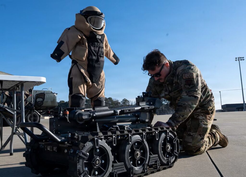 Air Force explosive ordnance technicians to sport new rust-colored beret Air Force explosive ordnance technicians to sport new rust-colored beret